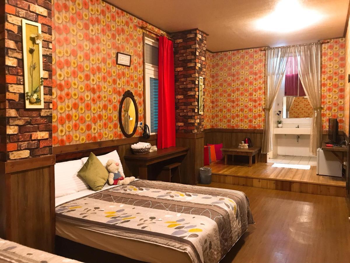 Puli Town B&B Экстерьер фото